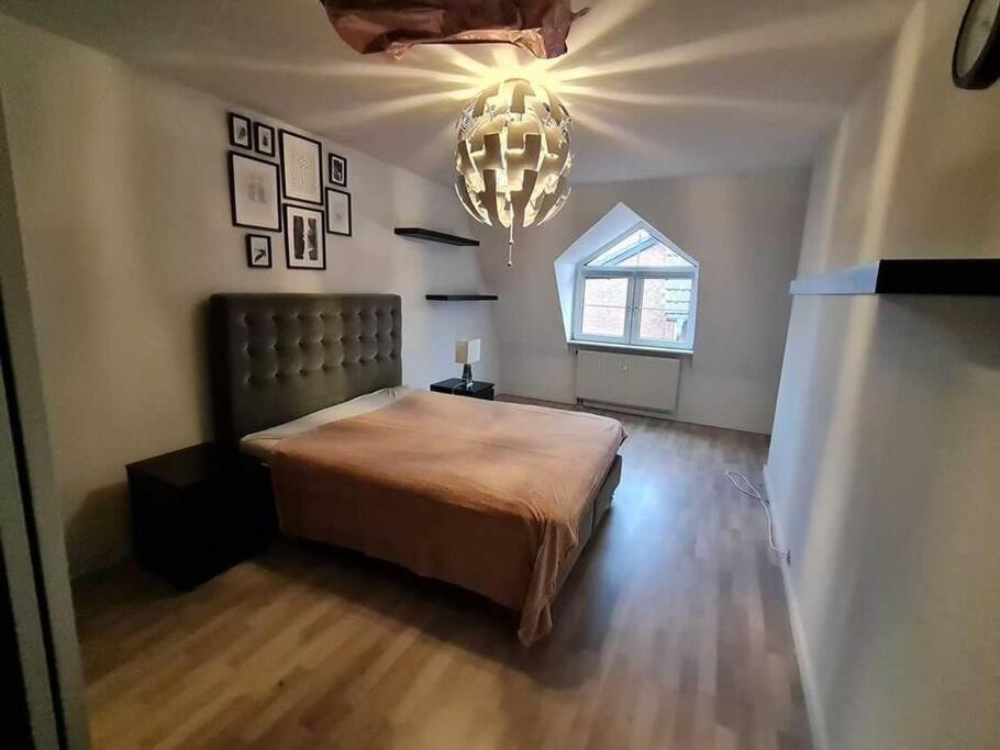 Gemuetliche & Ruhige Unterkunft Erftstadt Esterno foto