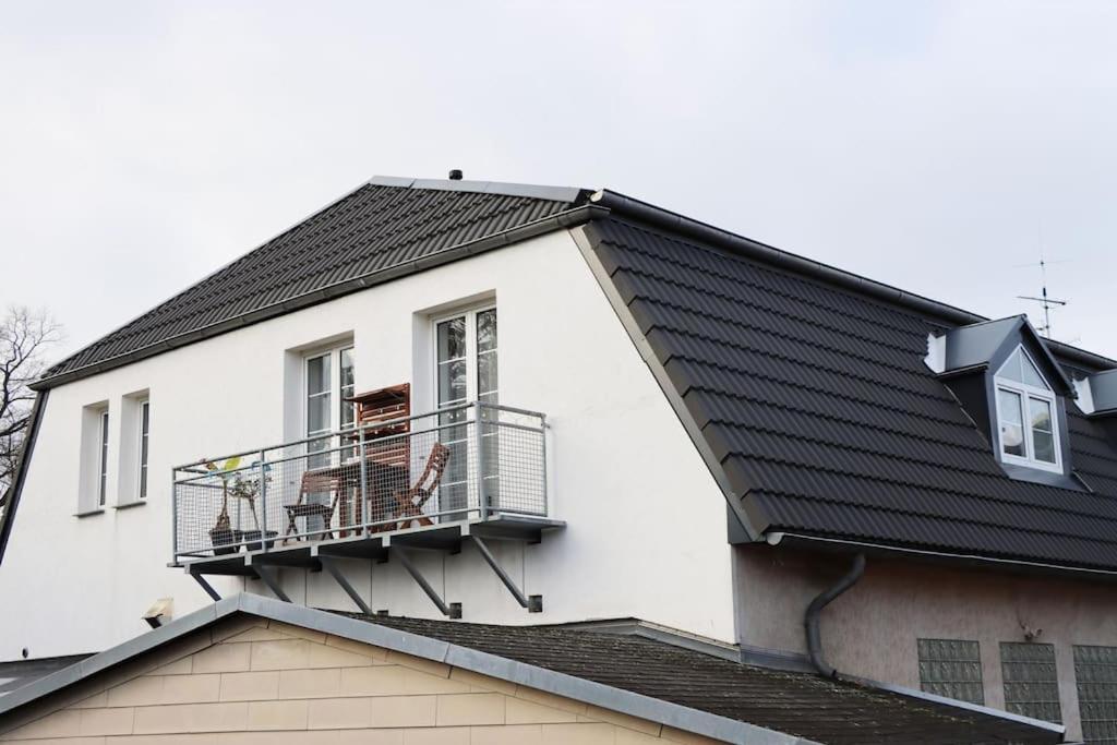 Gemuetliche & Ruhige Unterkunft Erftstadt Esterno foto